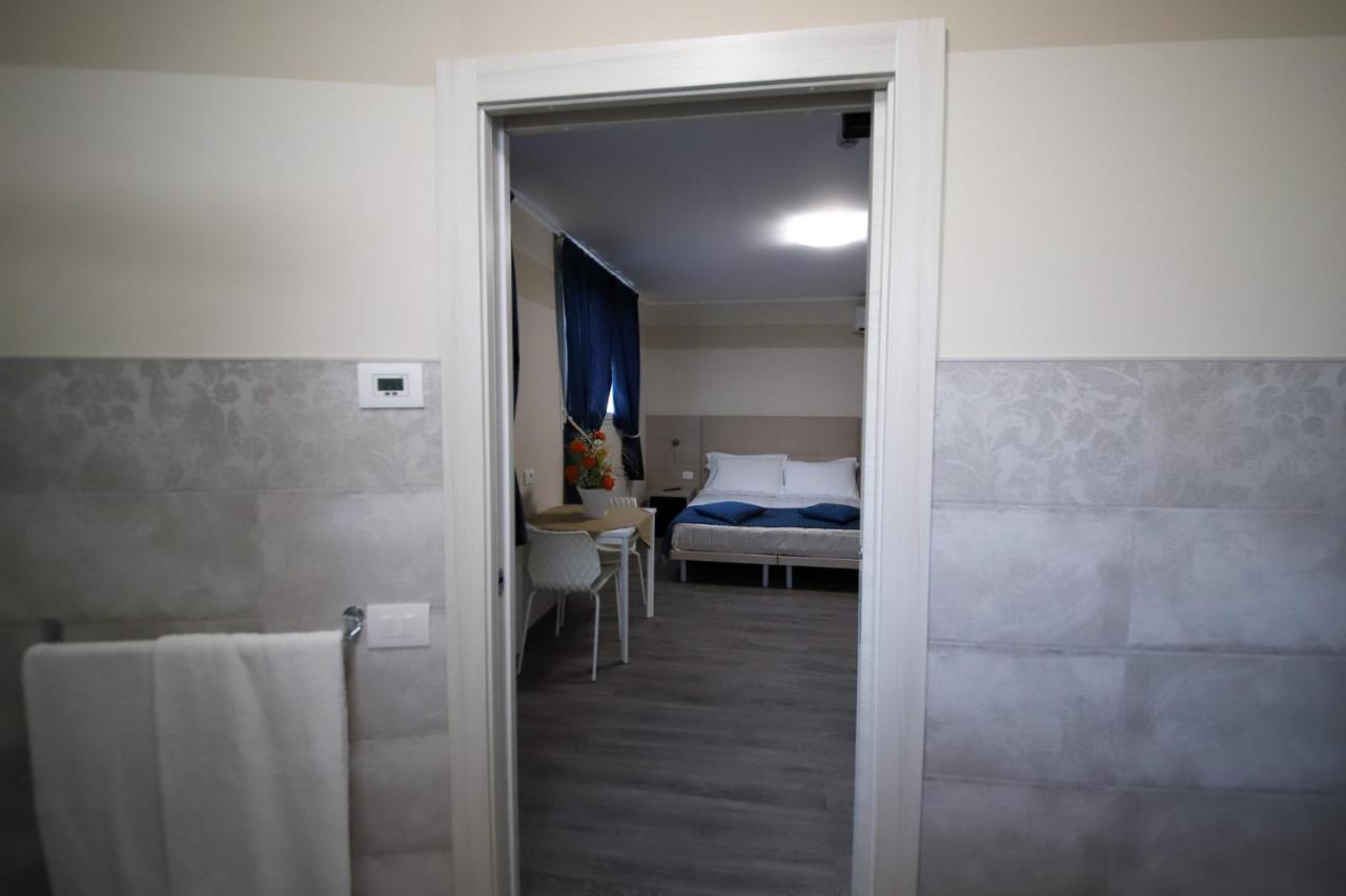 Home Hotel Hotel