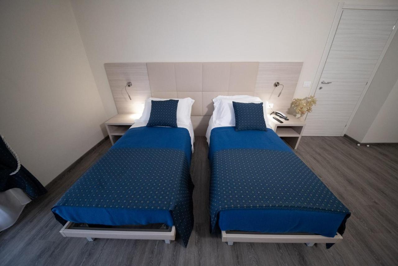Home Hotel Hotel 3*