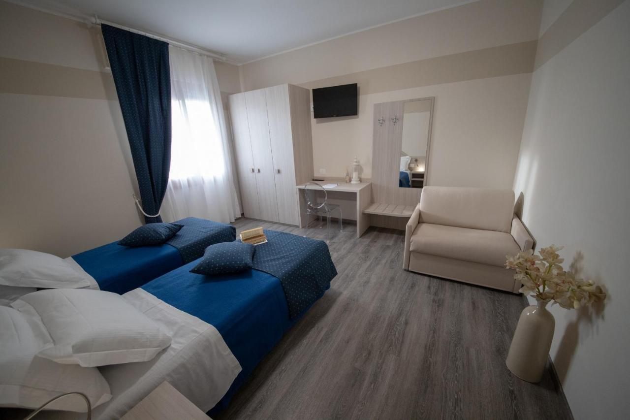 Home Hotel Hotel 3*